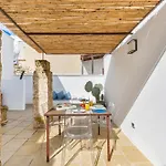 Сasa de vacaciones Casa Vali' By Barbarhouse